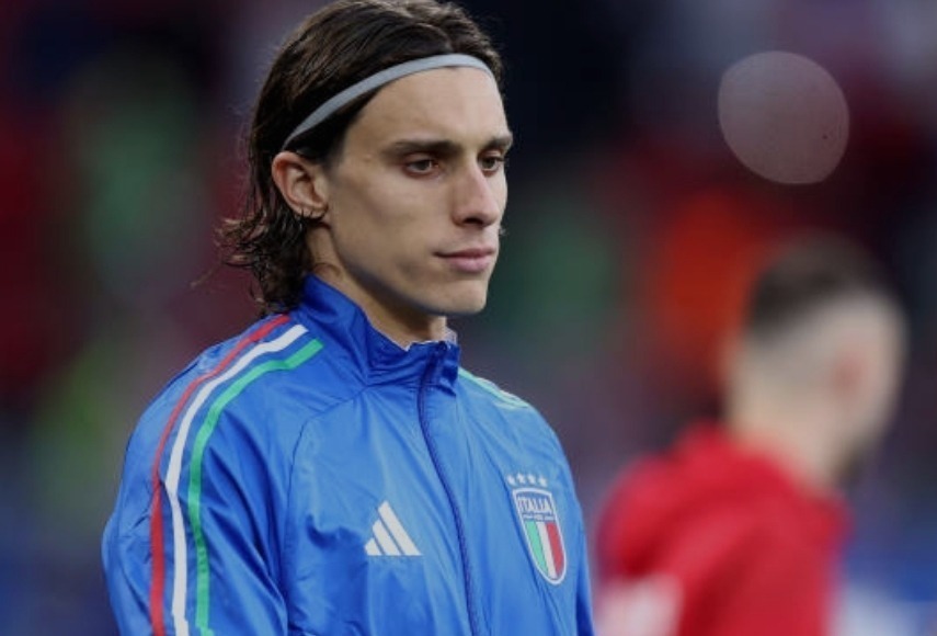 Liverpool sets sights on Italy’s rising defensive star, initiating early transfer talks.